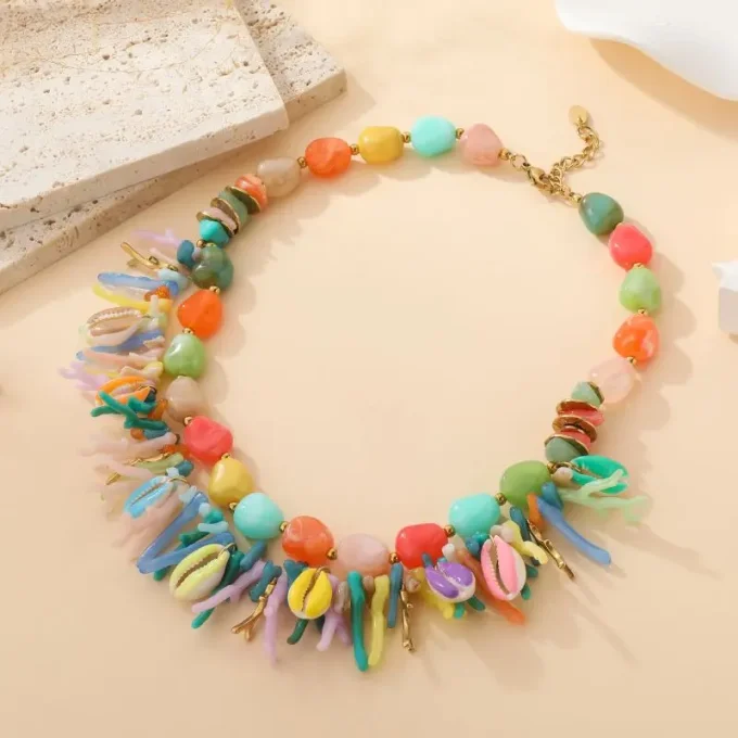 COLLIER