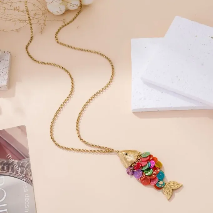 COLLIER