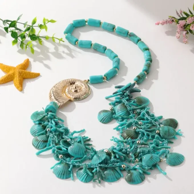 COLLIER