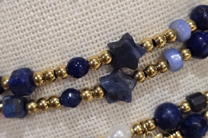 BRACELET