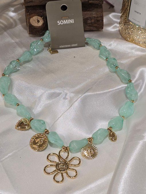 COLLIER