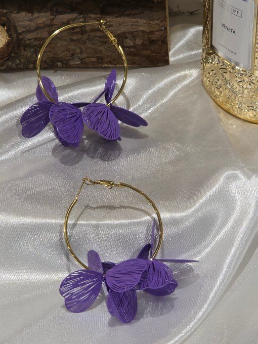 BOUCLES D'OREILLES