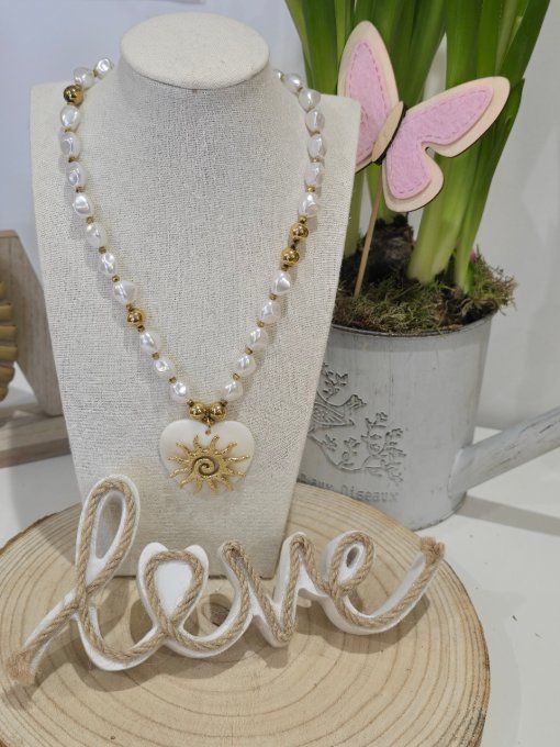 COLLIER