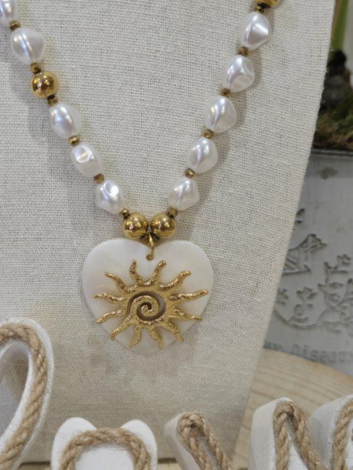 COLLIER