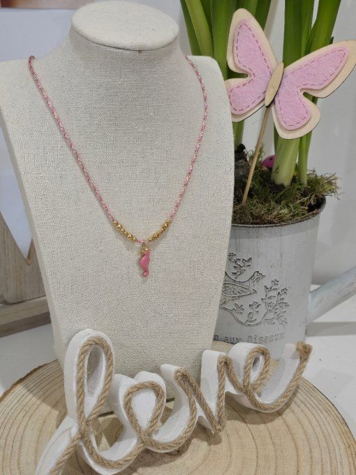 COLLIER