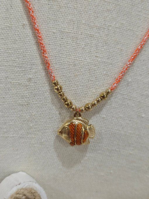 COLLIER