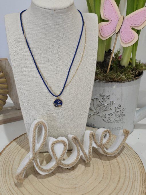 COLLIER