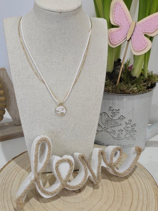COLLIER