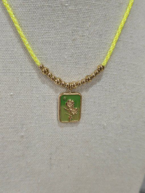 COLLIER