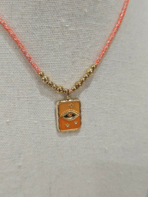 COLLIER