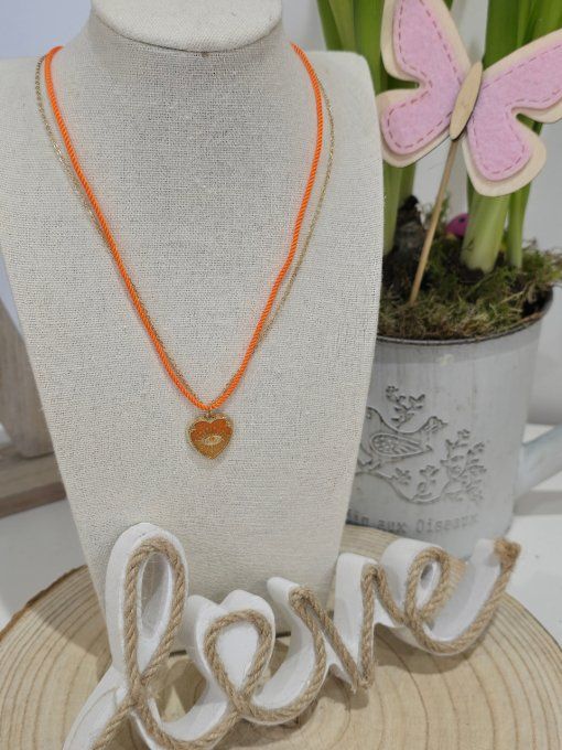 COLLIER