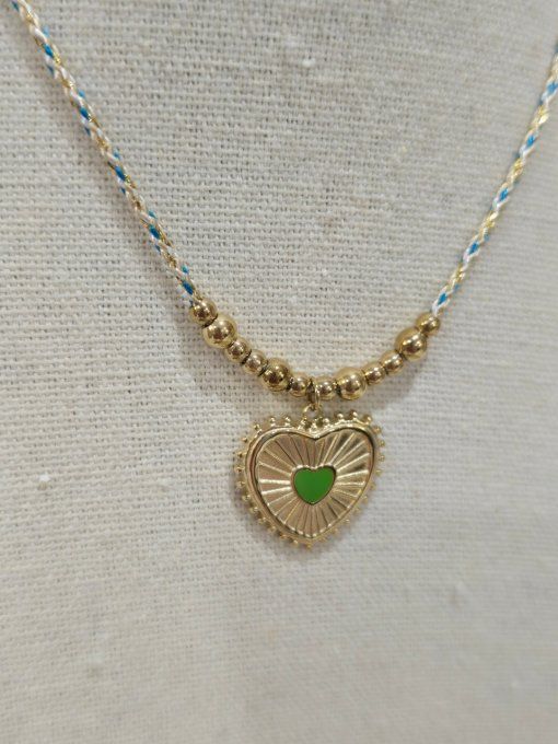 COLLIER