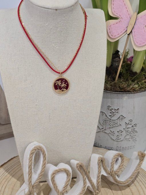 COLLIER