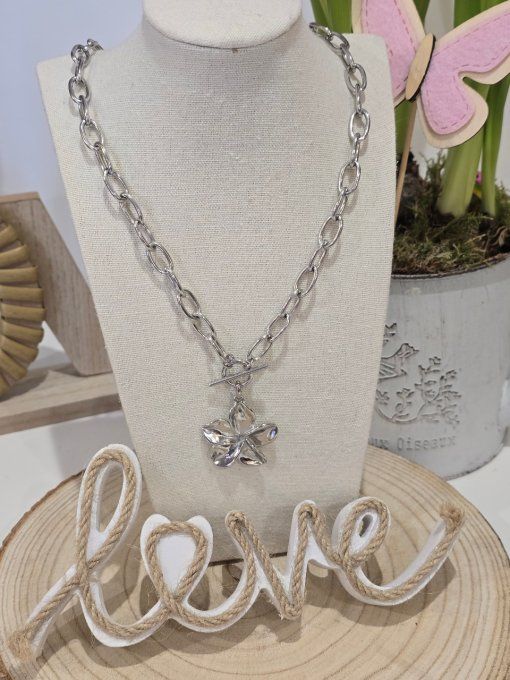 COLLIER