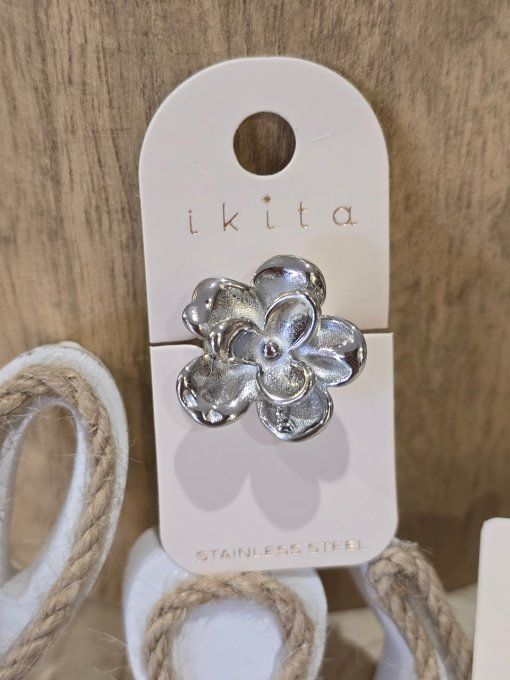 BAGUE FLEUR