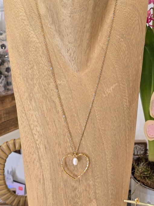 COLLIER