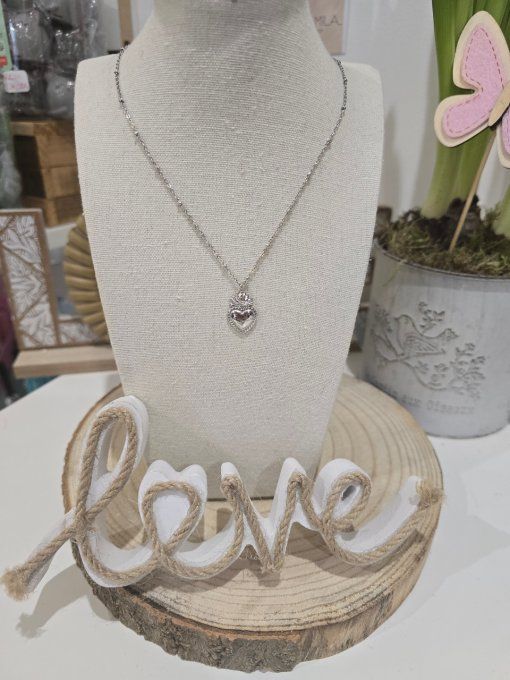 COLLIER