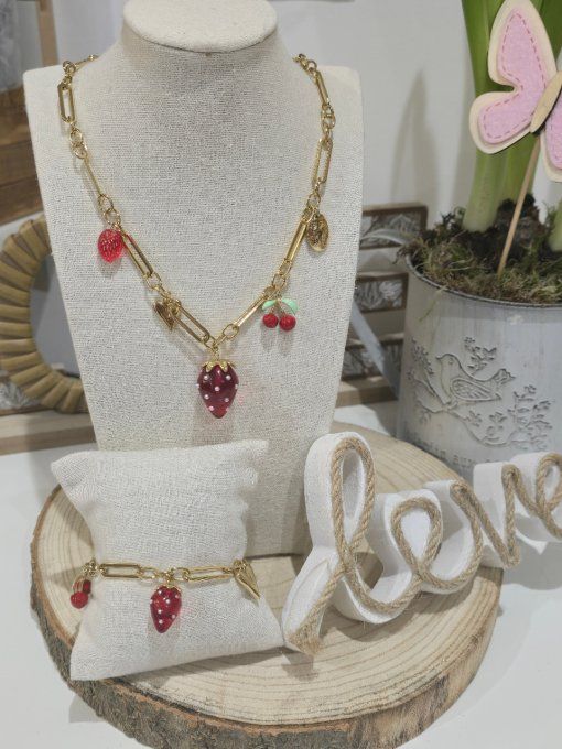 COLLIER FRAISE
