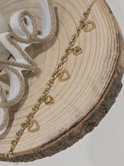 BRACELET
