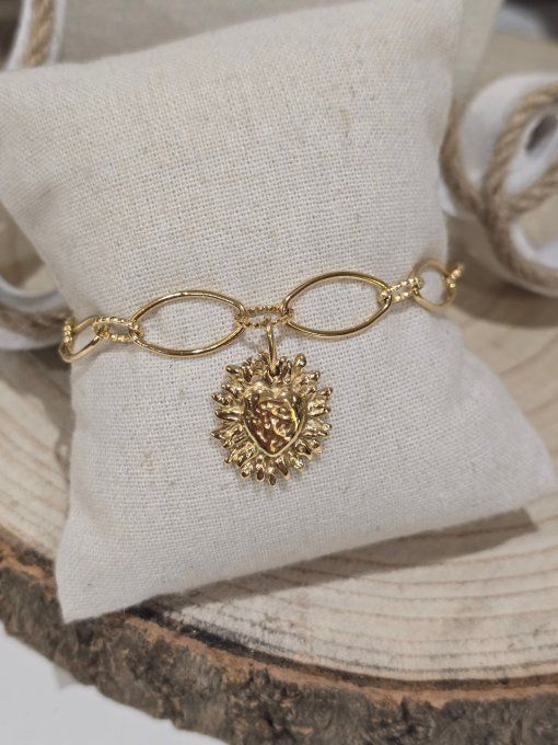 BRACELET