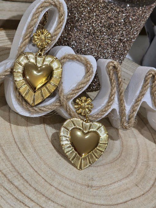 BOUCLES D'OREILLES