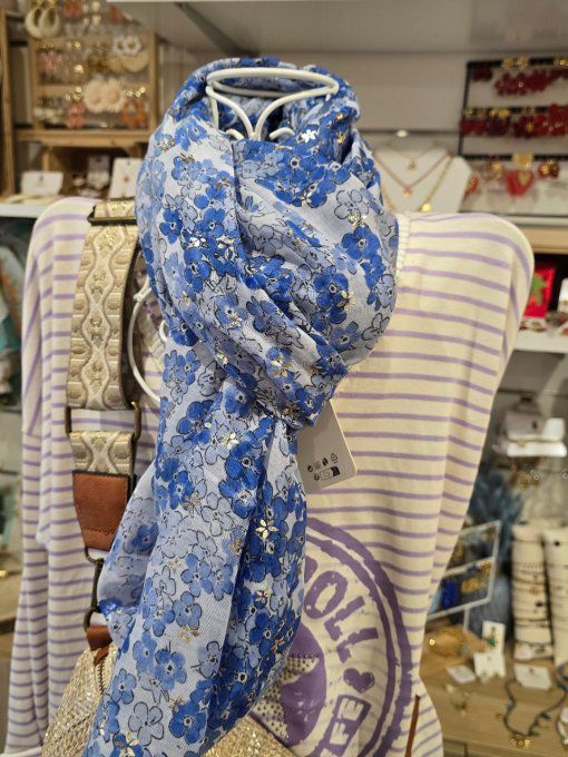 FOULARD