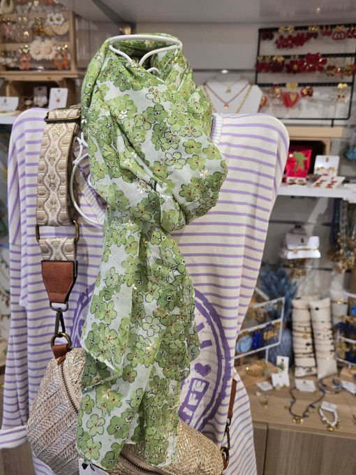 FOULARD