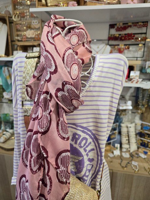 FOULARD
