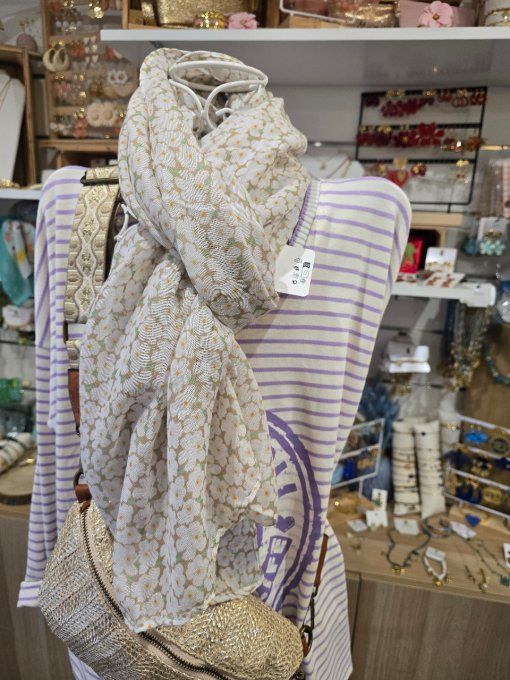 FOULARD