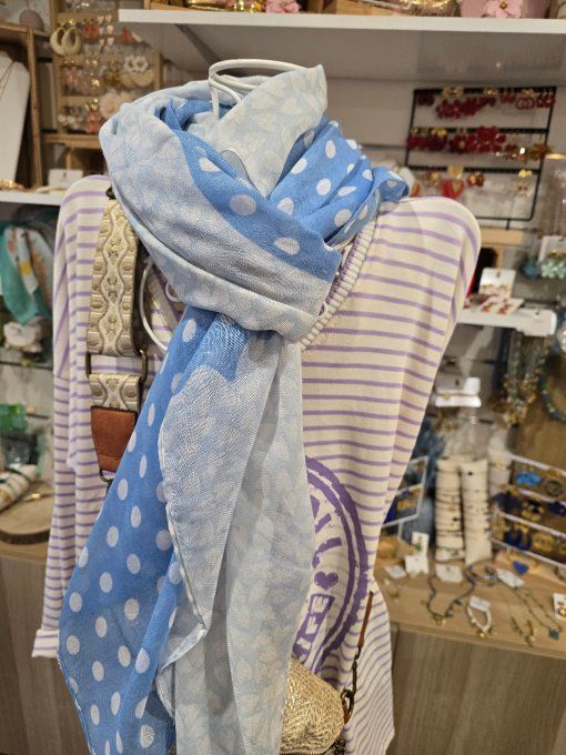 FOULARD