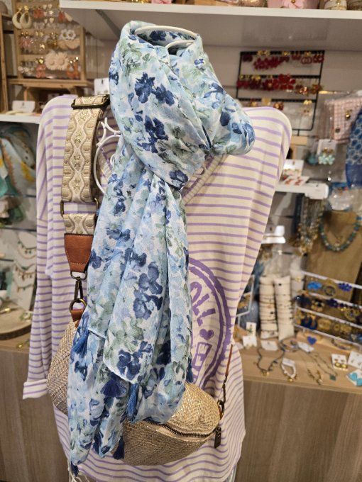 FOULARD