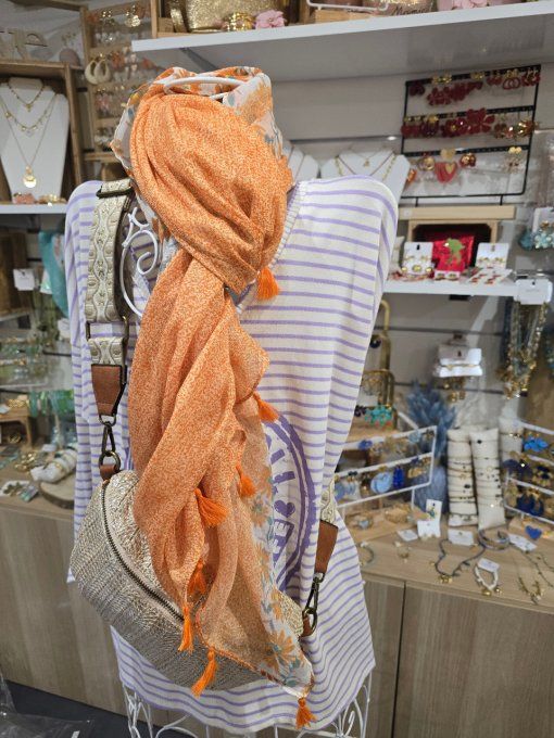 FOULARD