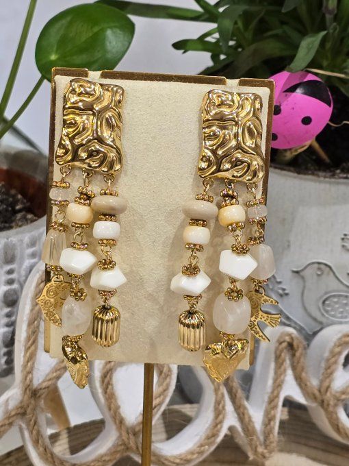 BOUCLES D'OREILLES