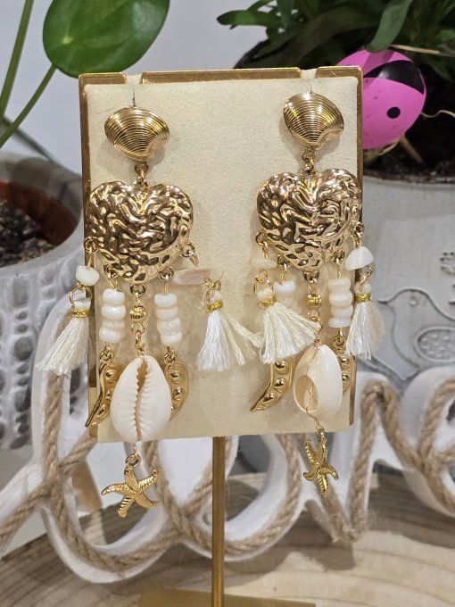 BOUCLES D'OREILLES