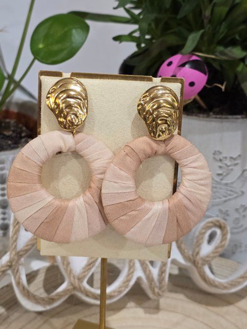 BOUCLES D'OREILLES