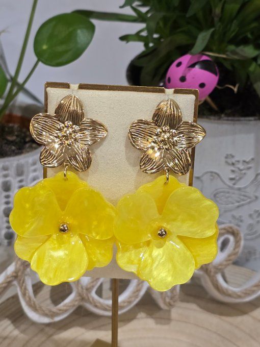 BOUCLES D'OREILLES