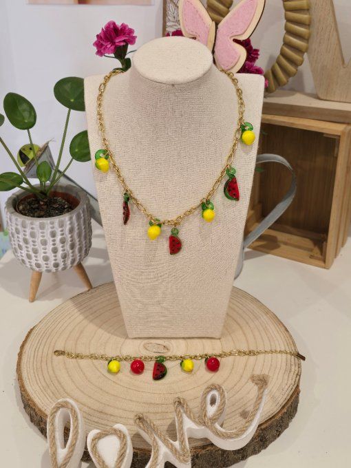 COLLIER