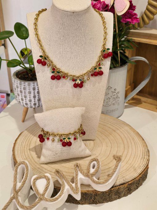COLLIER