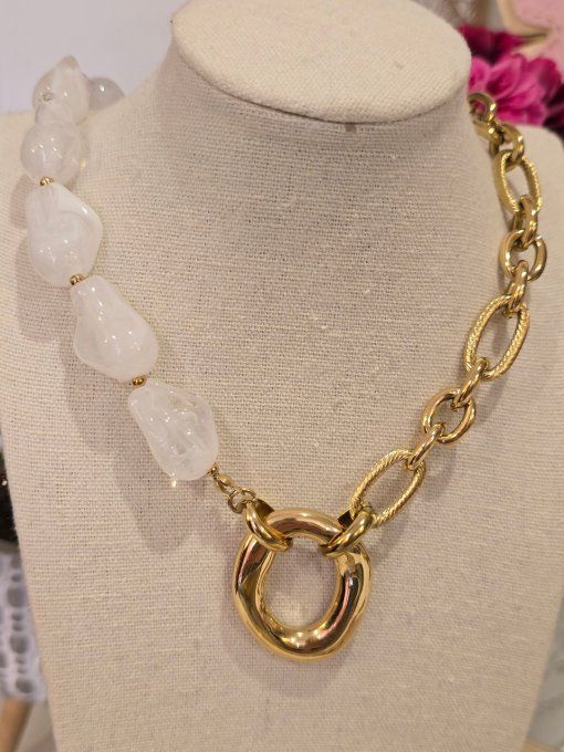 COLLIER