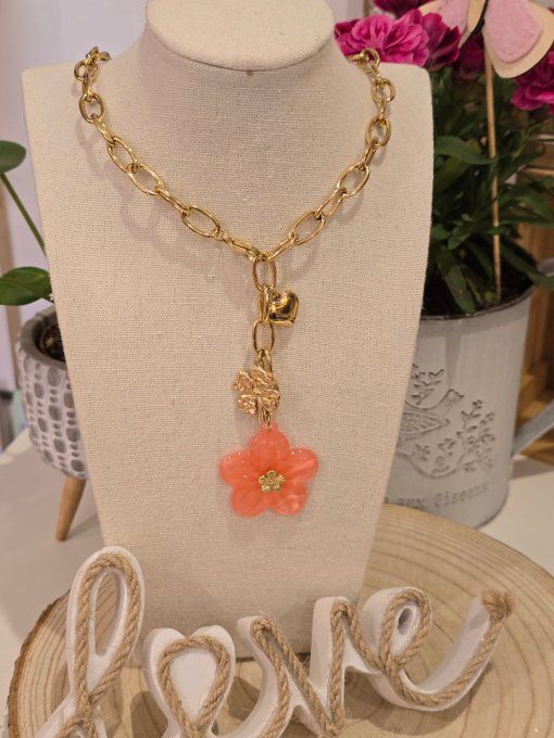 COLLIER