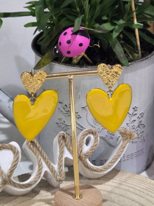 BOUCLES D'OREILLES