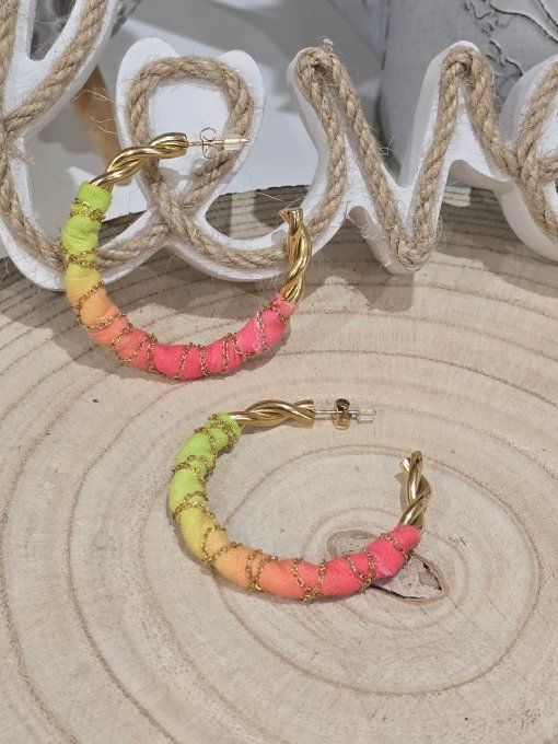 BOUCLES D'OREILLES