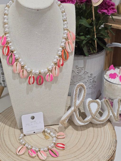 COLLIER