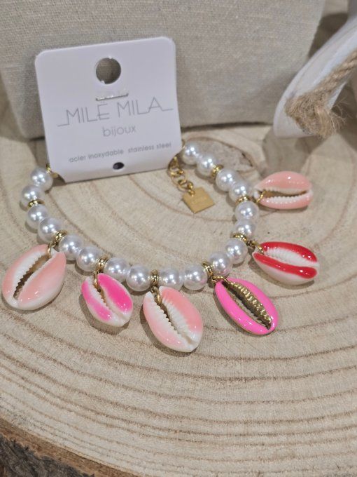 BRACELET