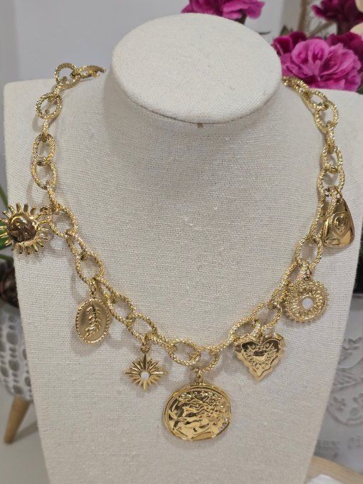 COLLIER