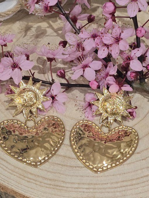 BOUCLES D'OREILLES