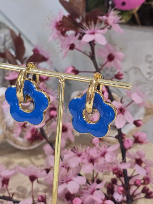 BOUCLES D'OREILLES