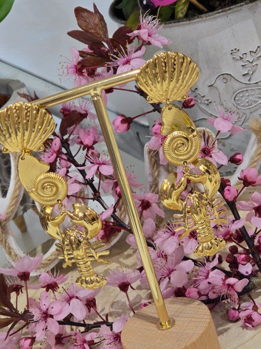 BOUCLES D'OREILLES