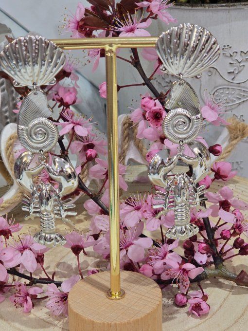 BOUCLES D'OREILLES
