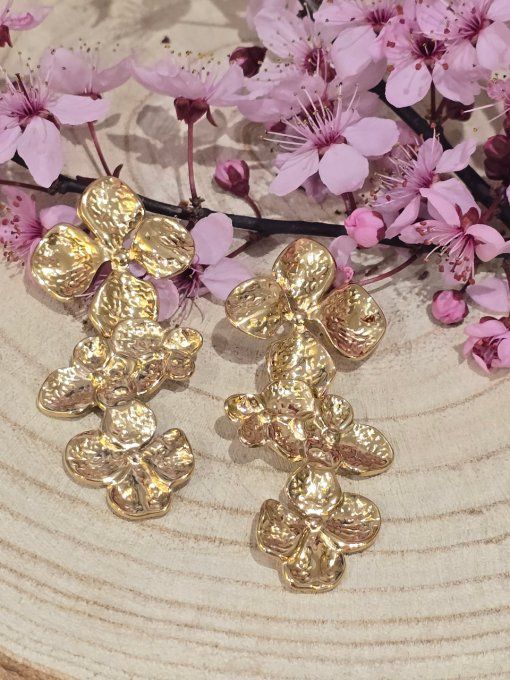 BOUCLES D'OREILLES